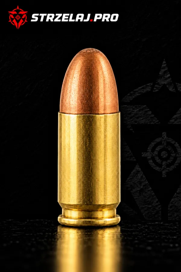 Nabój pistoletowy 9 mm, 9×19 mm Parabellum (9 mm Luger): zdjęcie na czarnym tle